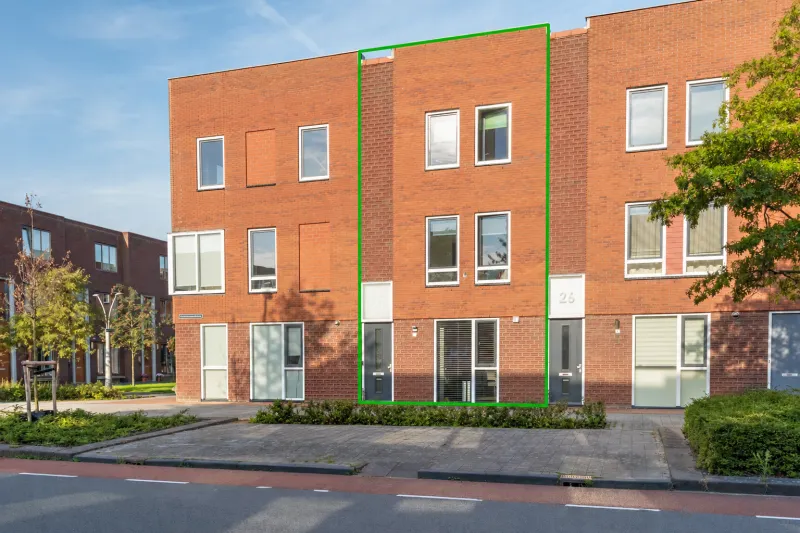 Antwerpenhaven 27 in Purmerend