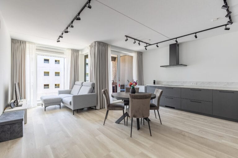 Woning aan de Osdorpplein 963 in Amsterdam