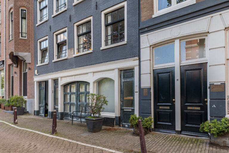 Woning aan de Lijnbaansgracht 100-2R in Amsterdam